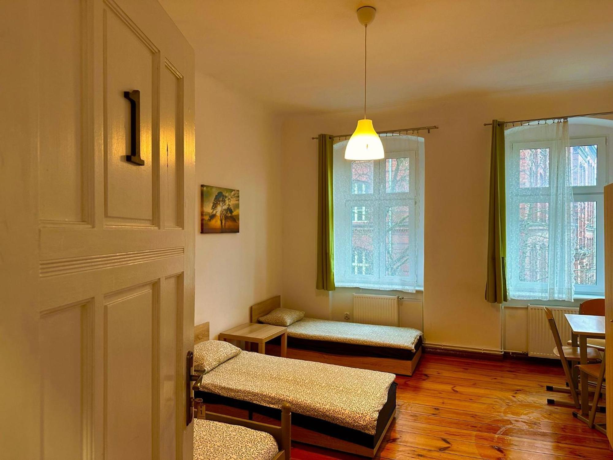 Hostel Lilia House *