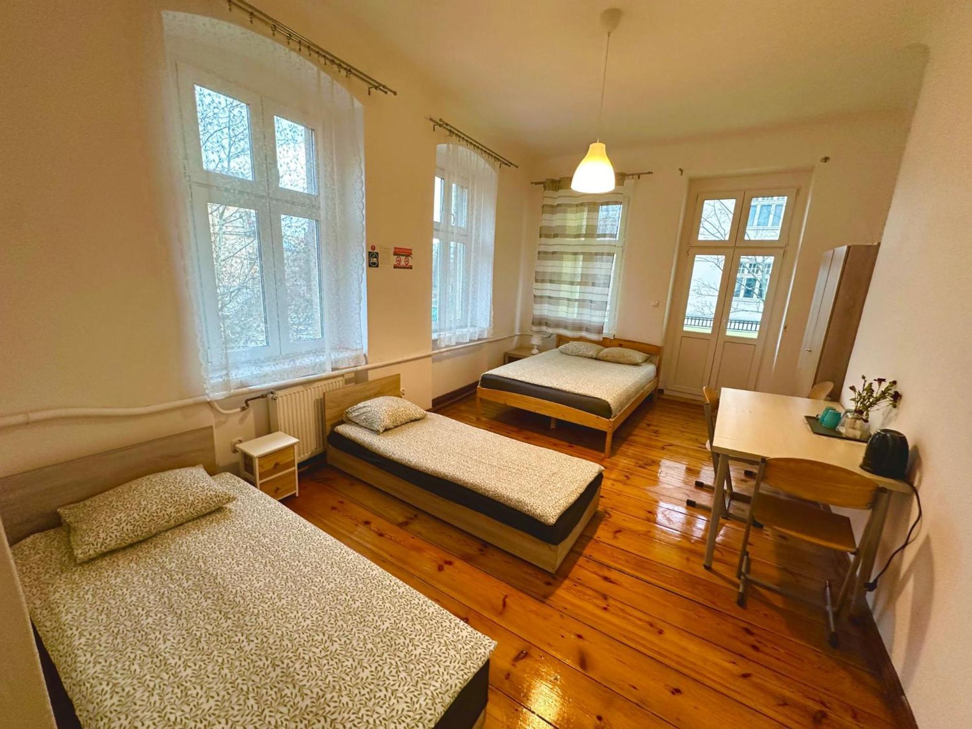 Lilia House Albergue *